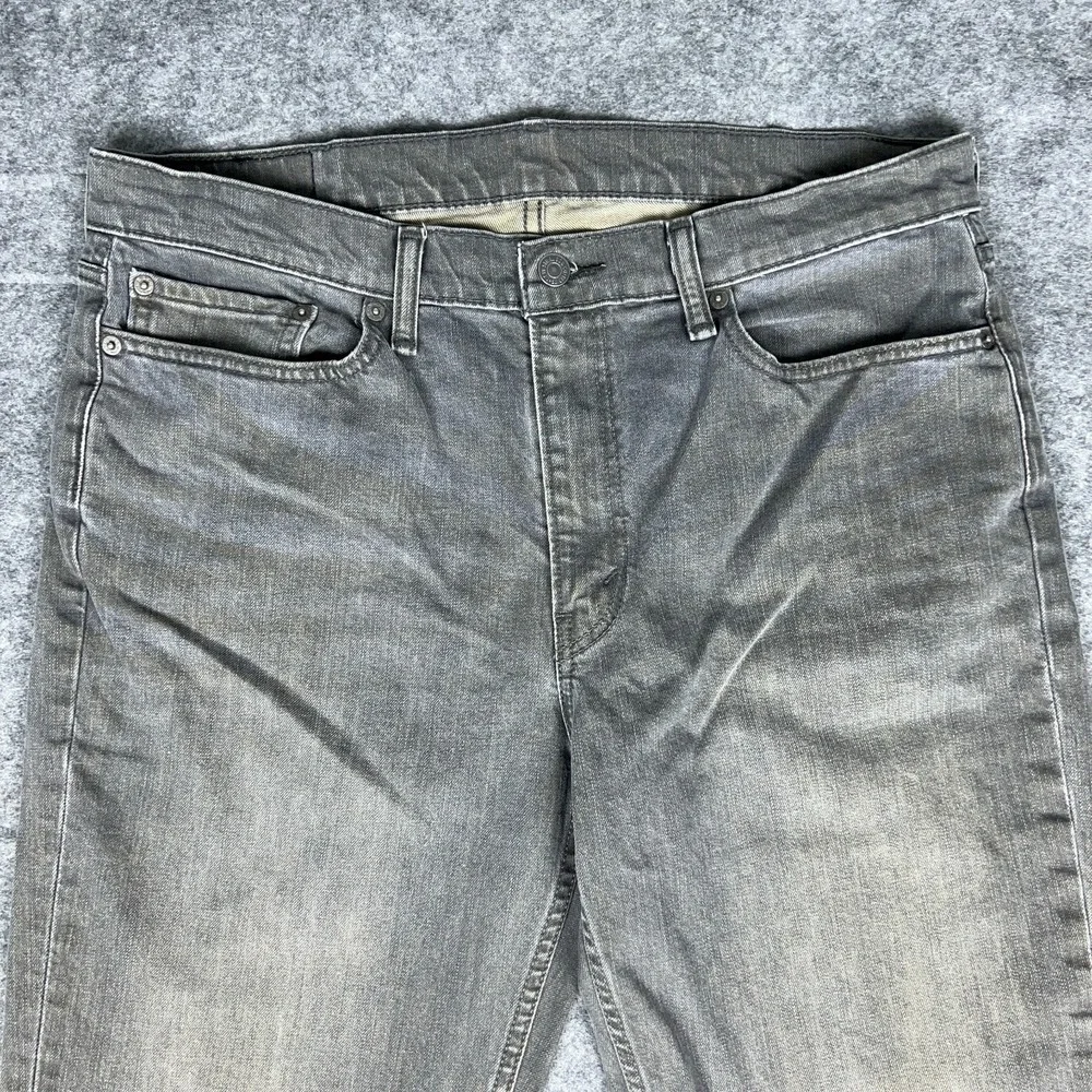 Levis item pre